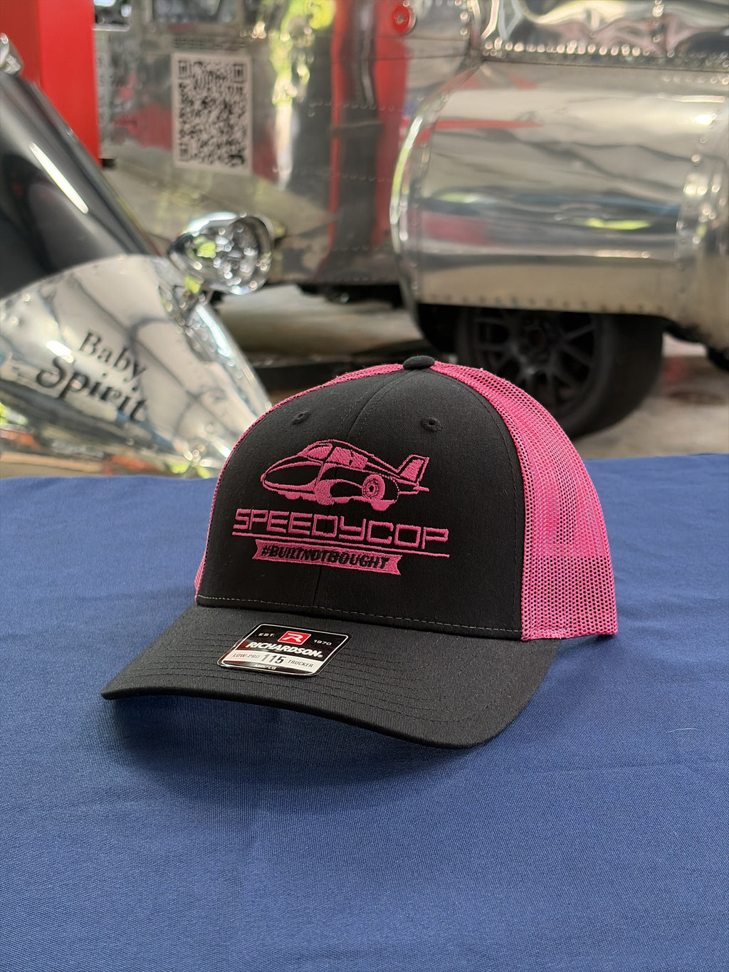 Speedcop Trucker Cap - Black w/pink mesh